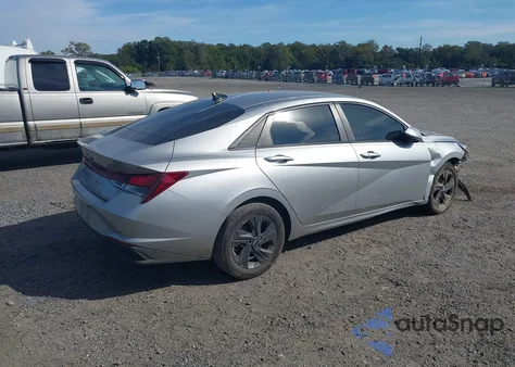 2021 Hyundai Elantra Sel z USA, uszkodzony, nr VIN 5NPLS4AG9MH005510